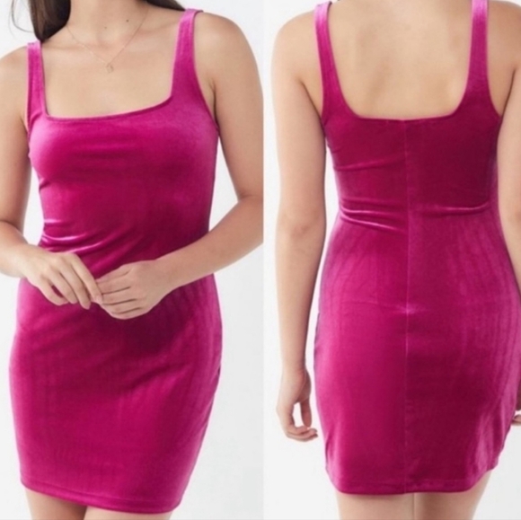 UO Hailey MD Pink Velvet Sleeveless Bodycon Mini Dress - Picture 2 of 13